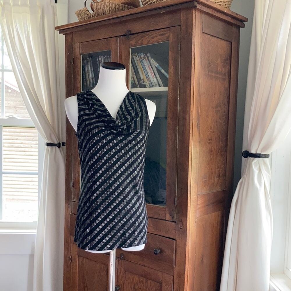WH/BM Black & Silver Stretch Sleeveless Top, XS
